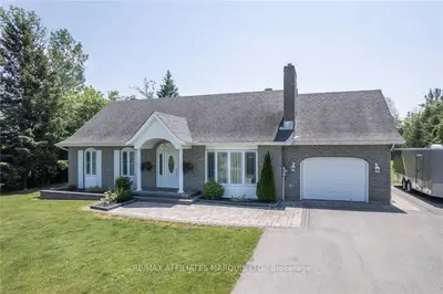 18530 PARAGON Road, South Glengarry, ON K6H 5R5