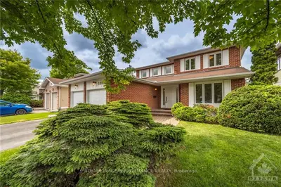 1862 HUNTERS RUN Drive, Orleans - Convent Glen and Area, ON K1C 6X2