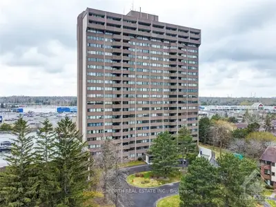 3360 Southgate Road 1501, Hunt Club - South Keys And Area, On K1v 9a6