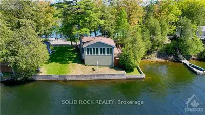 88 Greer Point Lane, Front Of Leeds & Seeleys Bay, On K0e 1l0