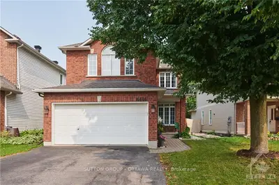 4446 Rainforest Drive, Blossom Park - Airport And Area, On K1v 1l6