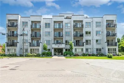 14 Norice Street 207, Meadowlands - Crestview And Area, On K2g 2x4
