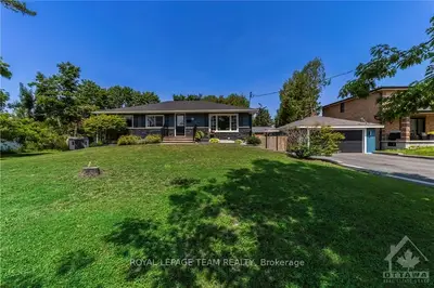 19 BROOKDALE Avenue, Country Place - Pineglen - Crestview and Area, ON K2E 6X1