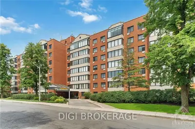 225 ALVIN Road 714, Manor Park - Cardinal Glen and Area, ON K1K 4H6