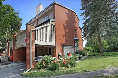 60 Greenfield Avenue 11, Glebe - Ottawa East And Area, On K1s 0x7