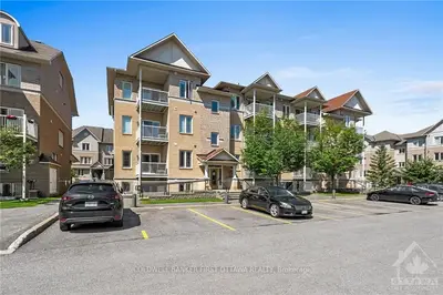 304 PASEO, South of Baseline to Knoxdale, ON K2G 4N8