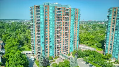 3590 Rivergate Way 803, Hunt Club - Windsor Park Village And Area, On K1v 1v6