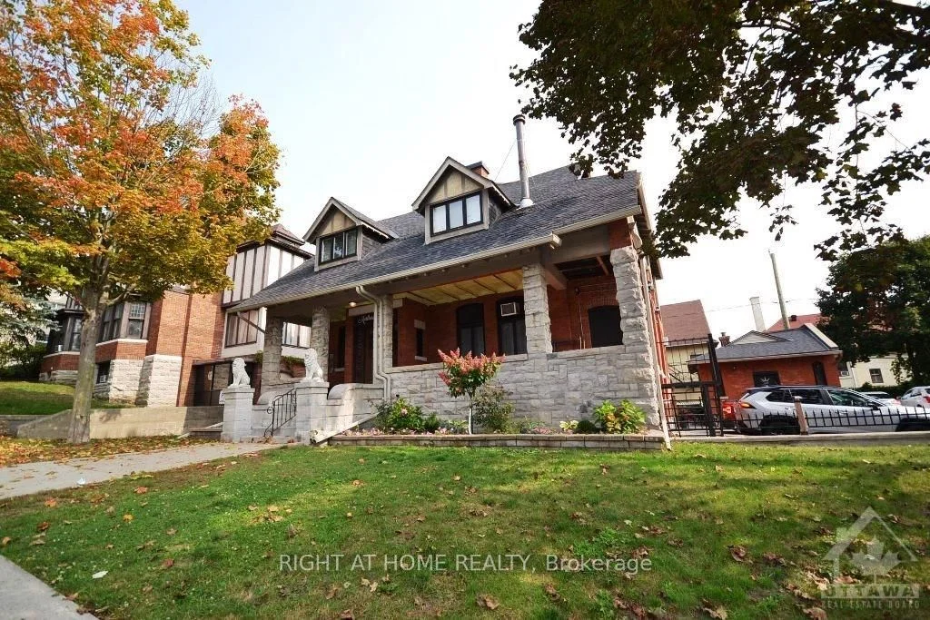 17 Marlborough Avenue 201, Lower Town - Sandy Hill, On K1n 8e6