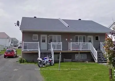 606-608 Paul Crescent, Hawkesbury, On K6a 3t8