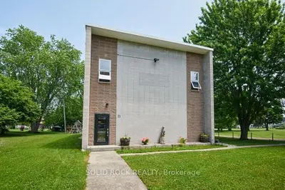 21 Bay Street, South Dundas, On K0e 1k0