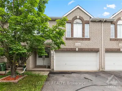 214 Gladeview, Blossom Park - Airport And Area, On K1t 4a7
