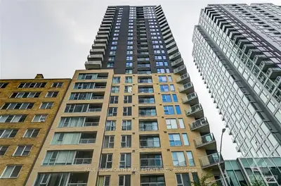 40 Nepean Street 604, Ottawa Centre, On K2p 0x5