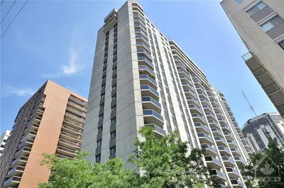 470 Laurier Avenue W 608, Ottawa Centre, On K1r 7w9