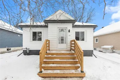 151 Vachon Street, Vanier And Kingsview Park, On K1l 5s7