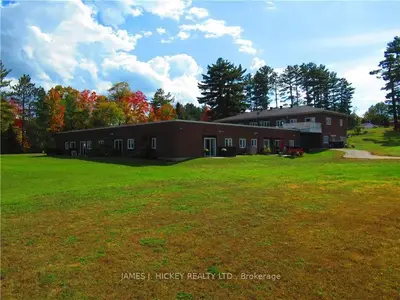 1 Brockhouse Way 200, Deep River, On K0j 1p0