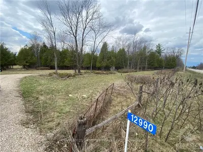 12990 Hwy 7, Lanark Highlands, On K7c 0c5