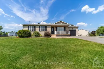 110 Cricket Crescent, Constance Bay - Dunrobin - Kilmaurs - Woodlawn, On K0a 1t0