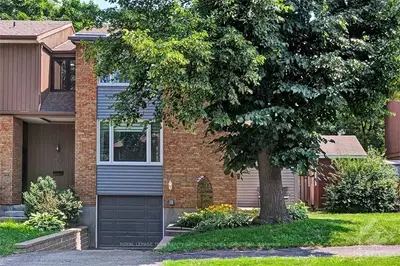 14 Walton Court, Billings Bridge - Riverside Park And Area, On K1v 9t1