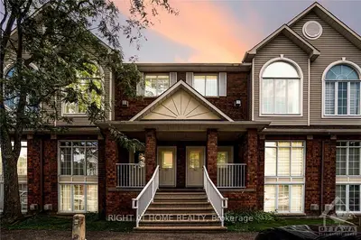 96 BRISTON, Hunt Club - South Keys and Area, ON K1G 5P6