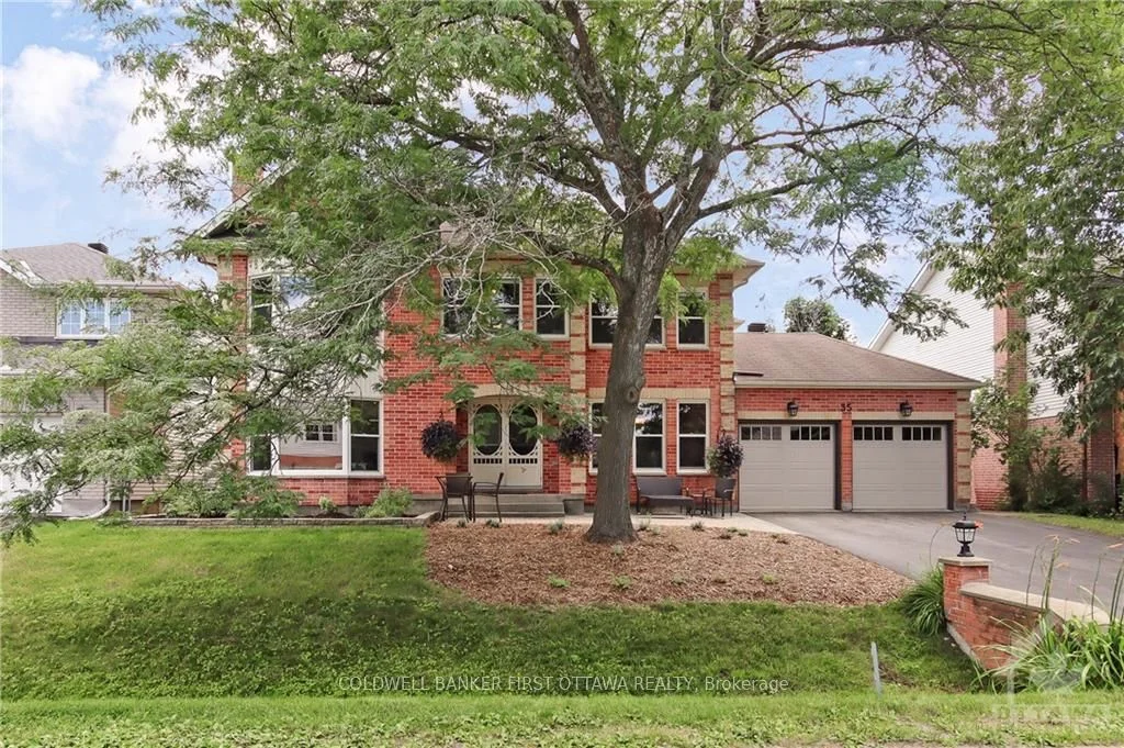 35 BELTON Avenue, Stittsville - Munster - Richmond, ON K2S 1G7