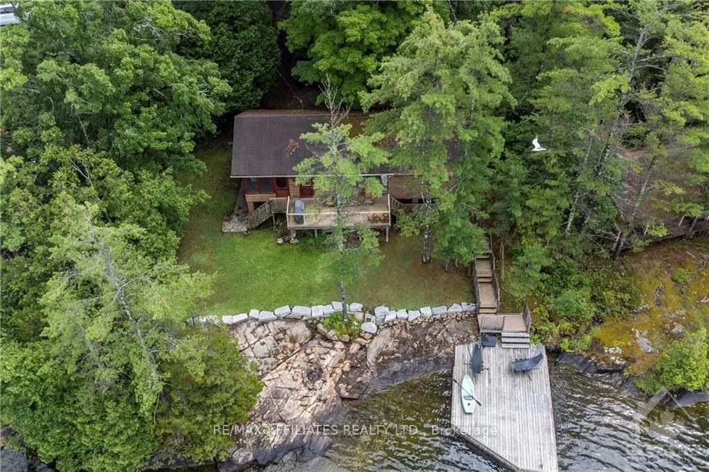 518 MOORHEAD Lane, Front of Leeds & Seeleys Bay, ON K0E 1L0
