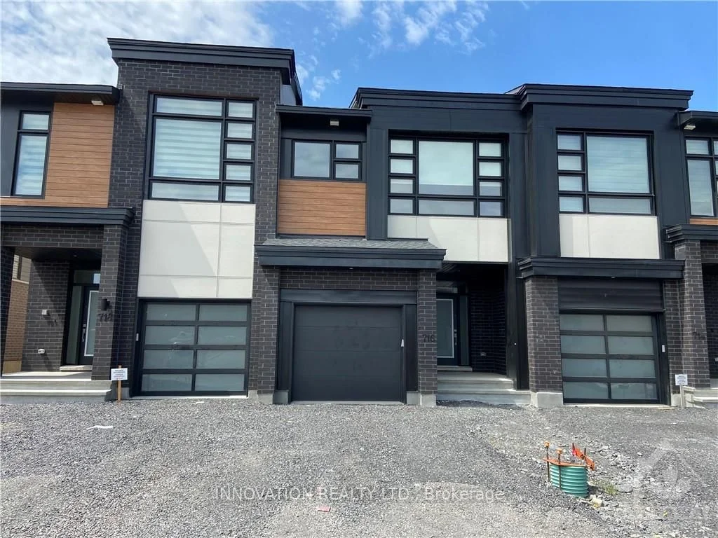 716 Horned Owl Avenue, Blossom Park - Airport And Area, On K4m 0n9