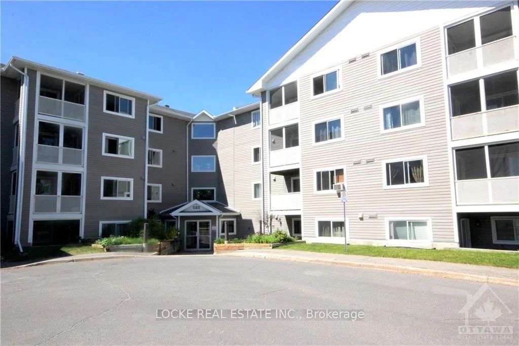 316 Lorry Greenberg Drive 416, Hunt Club - South Keys And Area, On K1t 2p4