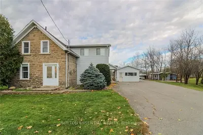 1874 Parkedale Avenue E, Brockville, On K6v 5t2