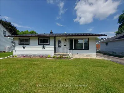 551 HAMILTON Street W, Laurentian Valley, ON K8A 6N7