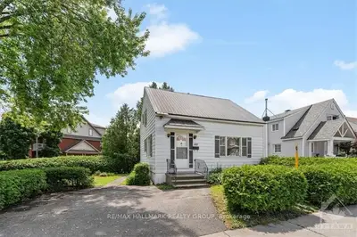 100 St Ambroise Avenue, Vanier And Kingsview Park, On K1l 5t6