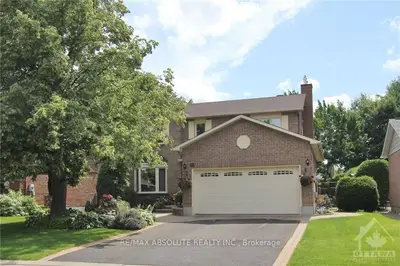26 Springwood Circle, Stittsville - Munster - Richmond, On K2s 1e2
