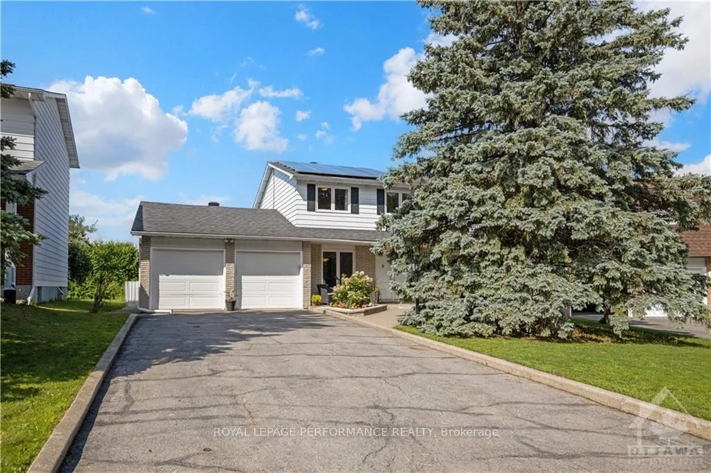 Detached in Britannia - Lincoln Heights and Area