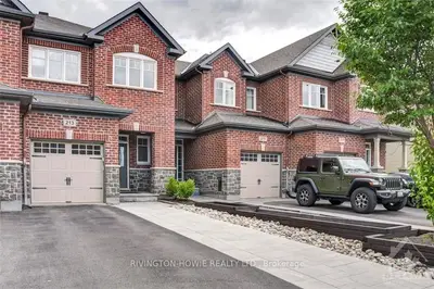 213 Livery Street, Kanata, On K2v 0a4
