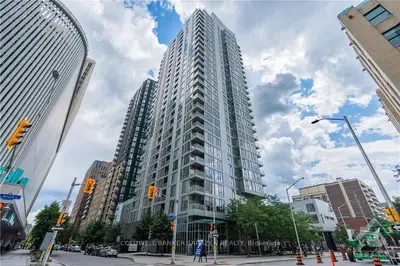 179 Metcalfe Street 1409, Ottawa Centre, On K2p 0w1