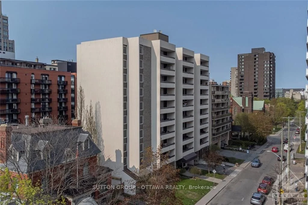 141 Somerset Street W 1005, Ottawa Centre, On K2p 2h1