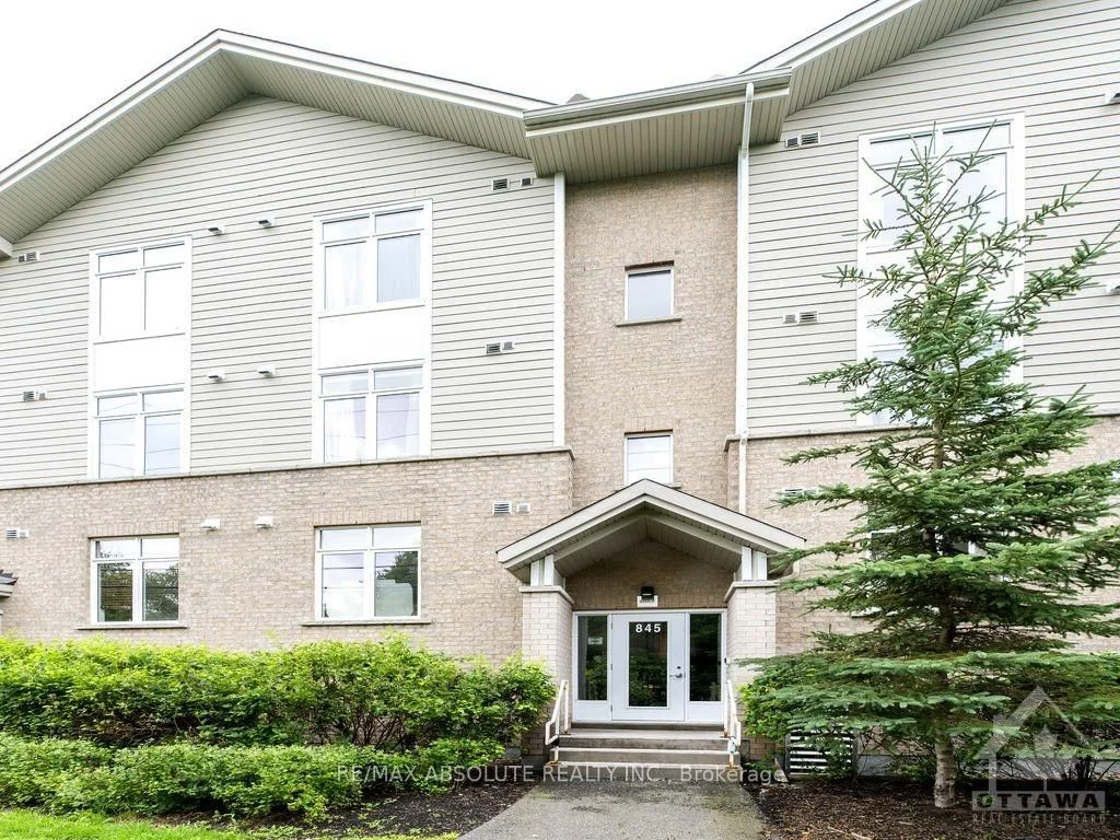 845 Blackcomb D, Elmvale Acres And Area, On K1g 4e4