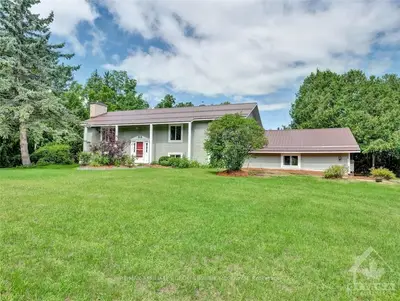 1711 Century Road E, Manotick - Kars - Rideau Twp And Area, On K0e 2e0