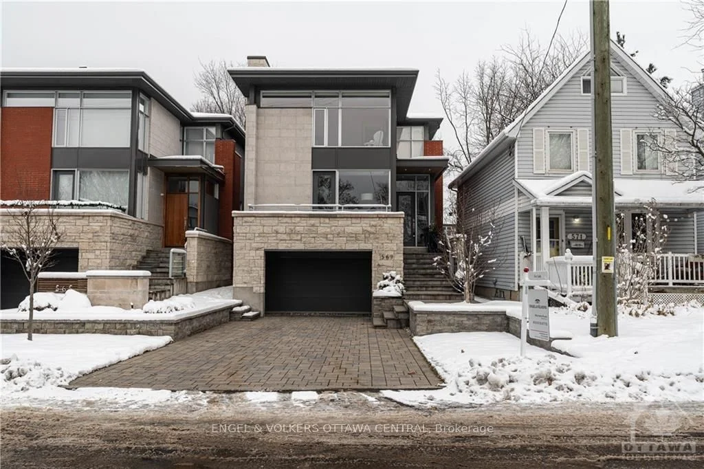 569 Roosevelt Avenue, Carlingwood - Westboro And Area, On K2a 2a2
