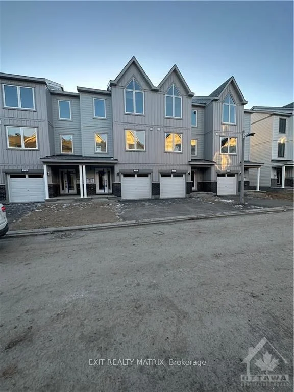 531 Woven, Stittsville - Munster - Richmond, On K2s 3b2