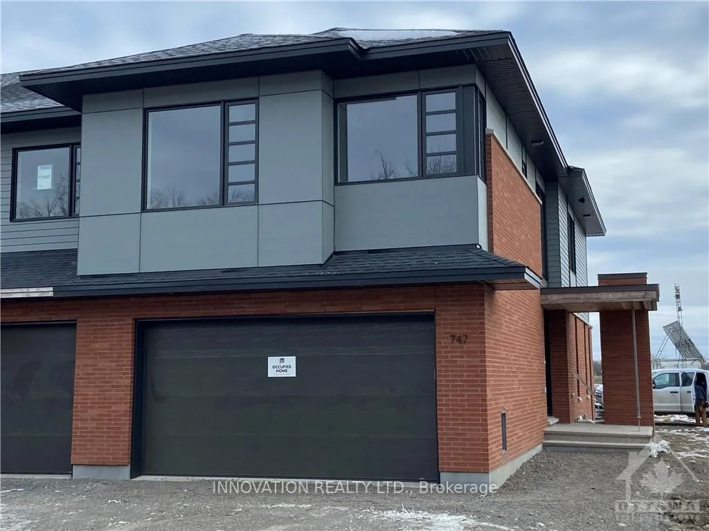 747 Acai Way, Blossom Park - Airport And Area, On K1x 0k1