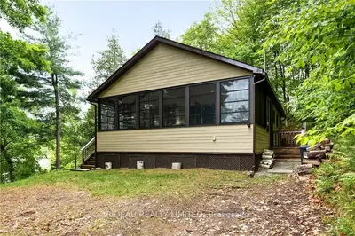 31 Stevens Creek Lane, Rideau Lakes, On K0g 1x0