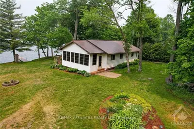 2 B5b Road, Rideau Lakes, On K0g 1l0