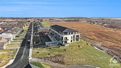 225 Johanna Street 106, Mississippi Mills, On K0a 1a0