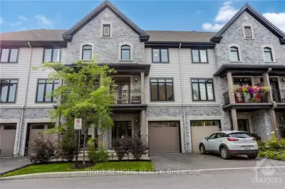 712 Reverie, Stittsville - Munster - Richmond, On K2s 1v5