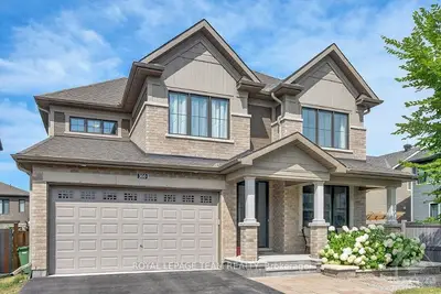 360 TRESTLE Street, Manotick - Kars - Rideau Twp and Area, ON K4M 0G4