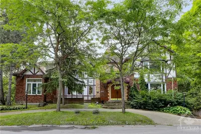 80 Pond Street, Rockcliffe Park, On K1l 8j3