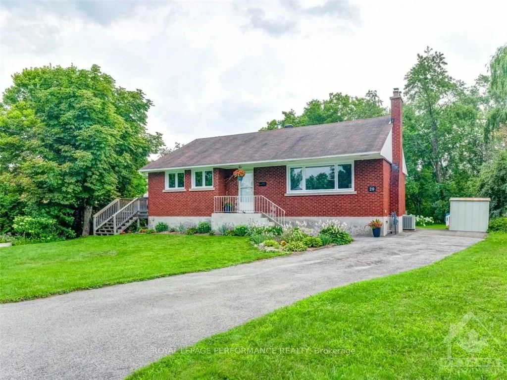 20 Claver Street, Beacon Hill North - South And Area, On K1j 6w7