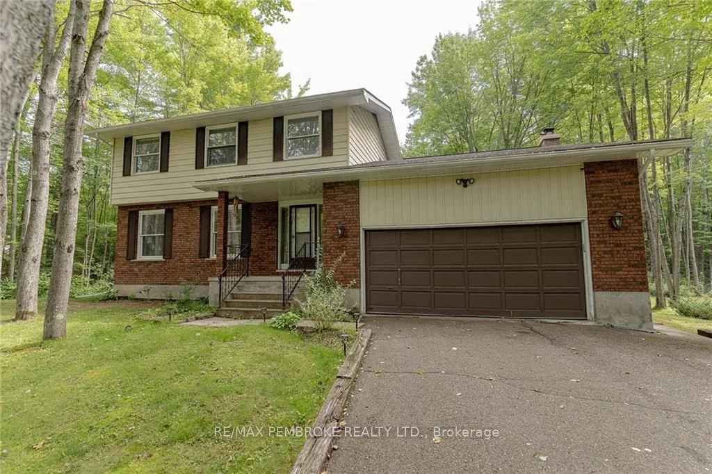 1442 B Line Road, Laurentian Valley, On K8a 6w8