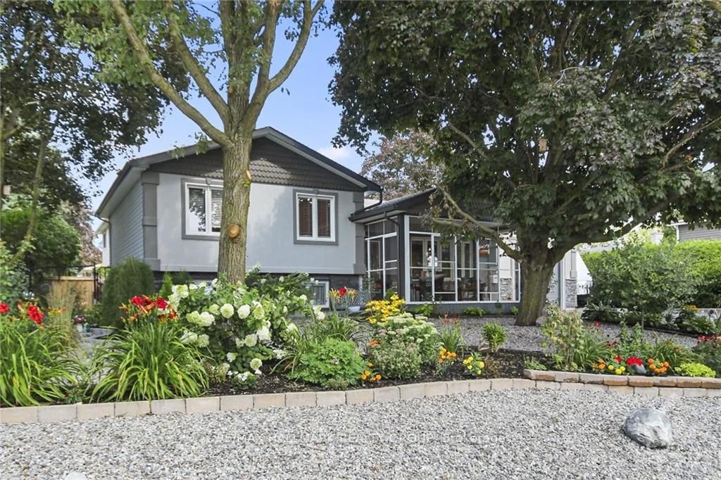 317 GALLOWAY Drive, Orleans - Cumberland and Area, ON K1E 1W1