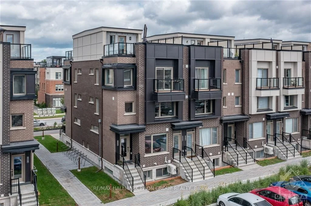 525 TAKAMOSE, Manor Park - Cardinal Glen and Area, ON K1K 5A5